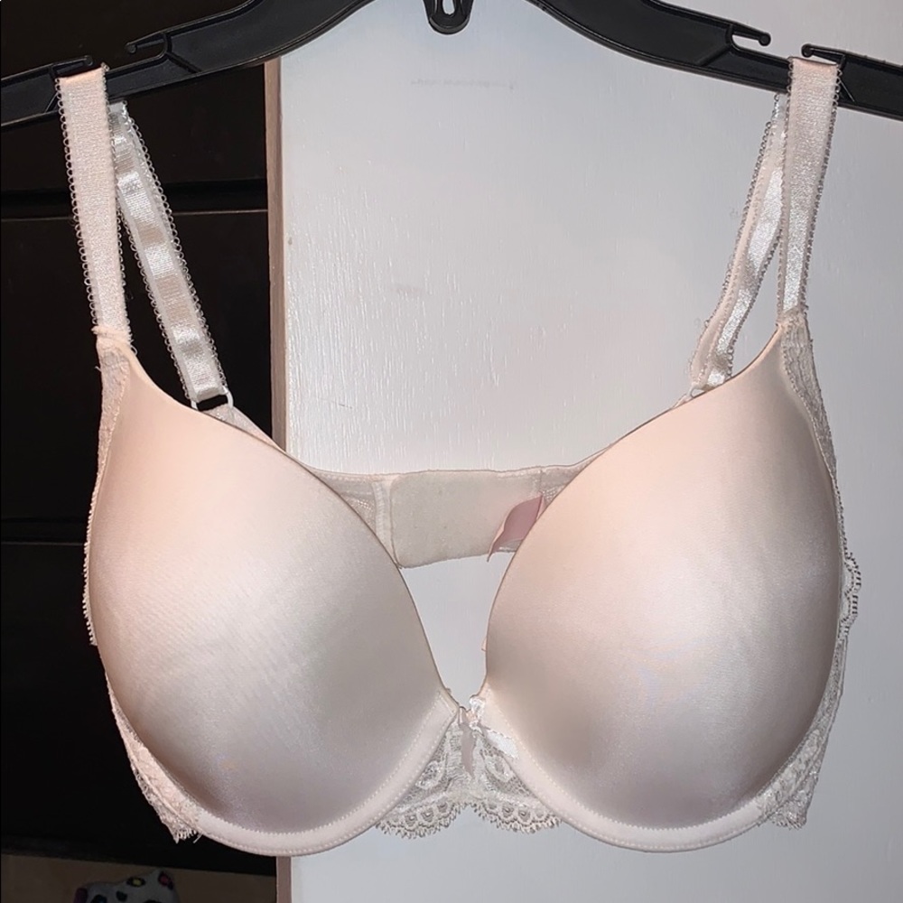 Victoria Secret Dream Angels Bra 34DD